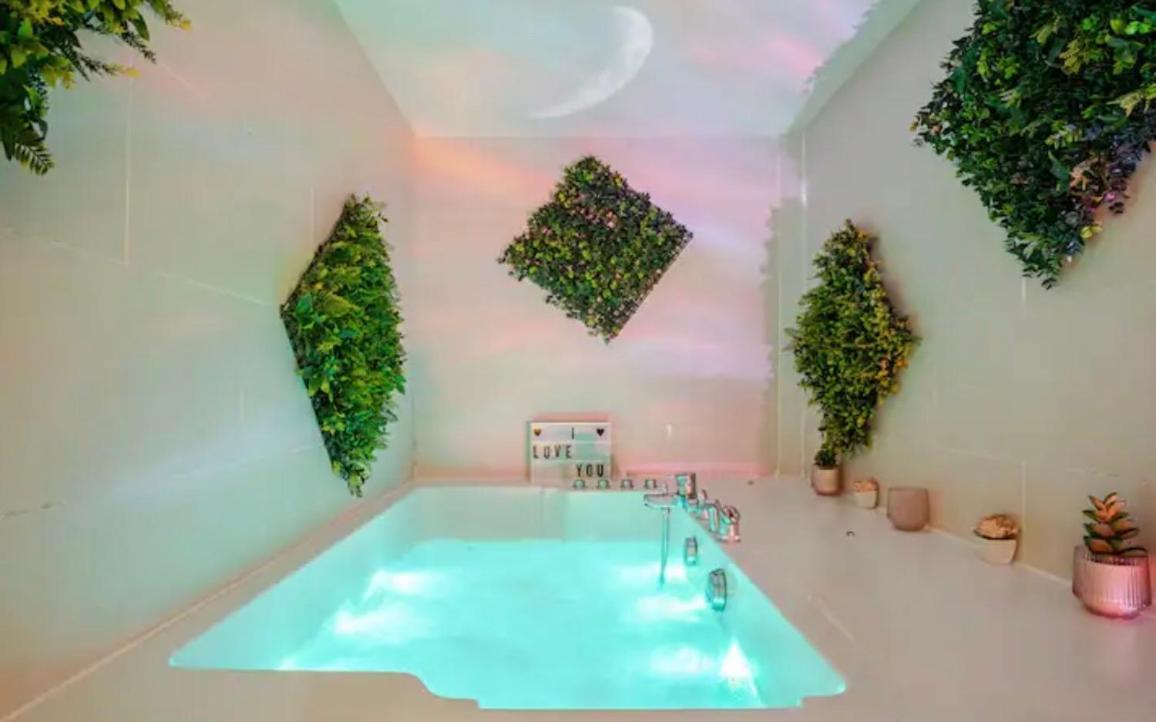 Escale Caux Cooning**** Charme Et Balneo Etretat Apartment Exterior photo
